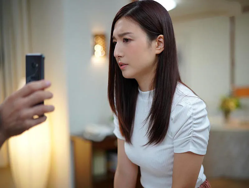 Vợ "đi ngoài" bị ông xã bắt quả tang và cái kết jav