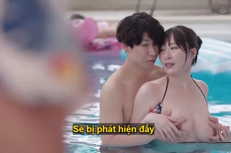 đi đi chơi kỷ niệm ngày cưới, chồng yêu bỏ bà xã một mình vì bận công việc và cái kết